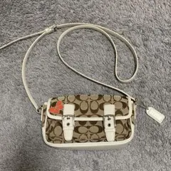 セール　コーチ　coach シグネチャー　蝶　y2k レア 白 6686
