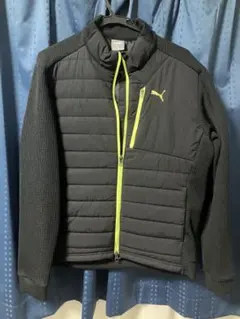 PUMA ダウンスタイルジャケット ブラック/イエロー