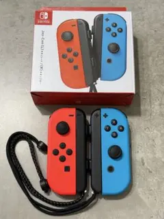 Nintendo Switch 純正ジョイコン ストラップ付 レッド ブルー