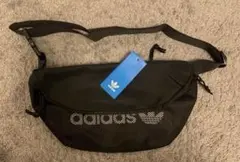adidas ボディバッグ　バッグ