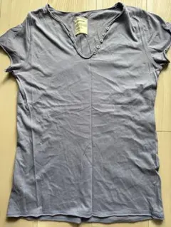 ZADIG&VOLTAIRE パープルグレー Vネック Tシャツ ボタン付きのサムネイル