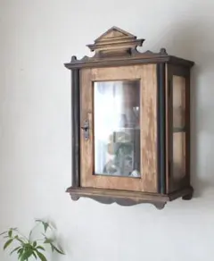 フランス製アンティークキャビネット付きキャニスターセット！カップ美品で使えます！ フランス製アンティークキャビネット付きキャニスターセット