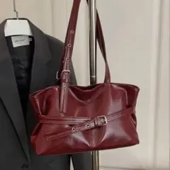 レッド バッグ