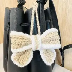 Item thumbnail for item 6a9c6fd6-f512-41e1-8dfc-73c83d2cbb98