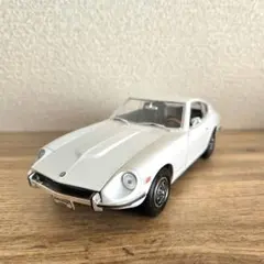 Nissan DATSUN 240Z (1970) 模型 1/18のサムネイル