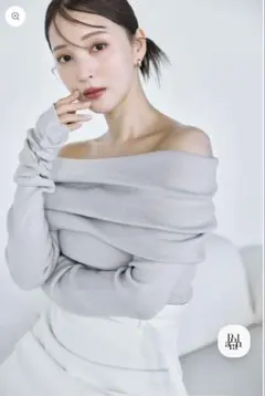 polaura ポローラ ボリュームオフショルダーラメニット