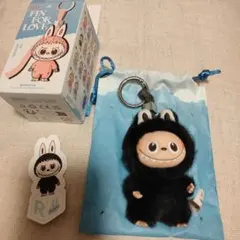 POP MART イニシャルラブブ　R ブラック