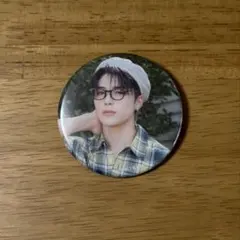 &team CAFE 缶バッチ MAKI