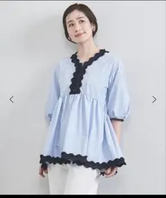 ユナイテッドアローズ タックフリルVネックハーフスリーブブラウス 