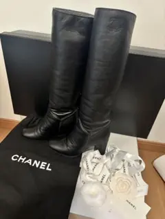 2025年最新】CHANEL ロングブーツの人気アイテム - メルカリ