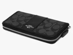 未使用　COACH コーチ　長財布
