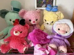 ユニベアシティー 非売品 不思議の国のアリス缶バッジ コンプリート