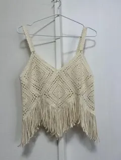 アイボリー フリンジ ニットベスト　FREE size