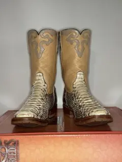 Item thumbnail for item 51aaf67a-902d-425d-b908-81a5f3bf89a2