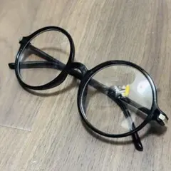 黒のラウンドフレームメガネ アラレちゃん