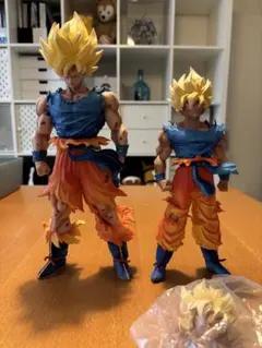 M*t様 スーパーサイヤ人孫悟空 フィギュア2体 1体交換用頭部付き