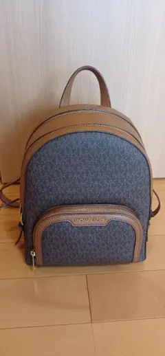 Michael Kors ブラウン モノグラムバックパック