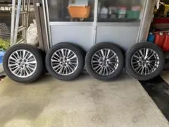 ヴェルファイア 30 純正ホイールのサムネイル