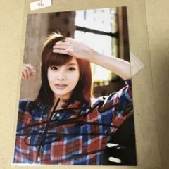 TーARA チョン・ポラムサイン入り アイドル写真 チェック柄シャツ