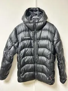 MAMMUT ダウンジャケット
