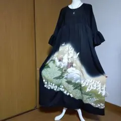未仕立て高級黒留袖✤ゆったりロングワンピース✤フリル袖✤シルクのペチコート付