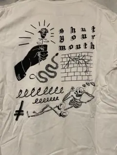 SHUT YOUR MOUTH tシャツ