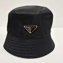 極美品✨PRADA Re-Nylon バケットハット M ブラック 三角ロゴのサムネイル