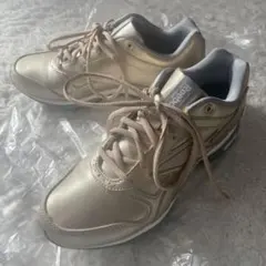 Reebok リーボック　イージートーン　スニーカー　ゴールド　24センチ