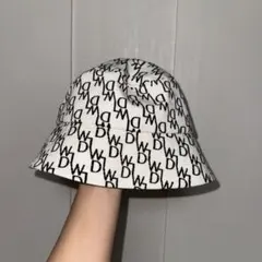 【バケットハット】ロゴプリント ホワイト/ブラック