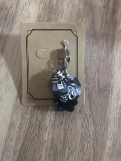 黒猫と薔薇のハンドメイドイヤリング