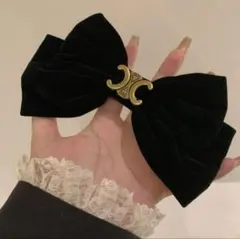 ヘアバレッタ