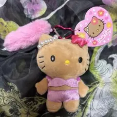 新品タグ付き 日焼けキティ ぬいぐるみキーホルダー しっぽハートカラビナ付き