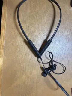 ブラック ネックバンド ワイヤレスイヤホン