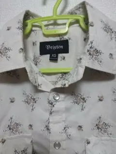 Brixton 花柄 半袖シャツ XSのサムネイル