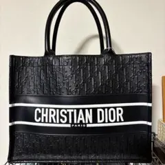 DIOR ブックトート　ミディアム　レザー　エンボス