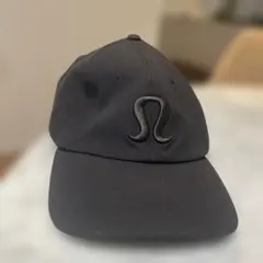 ルルレモン　ブラック　キャップ
