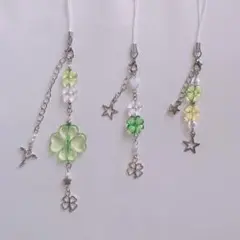 ビーズキーホルダー：四つ葉のクローバーセット①