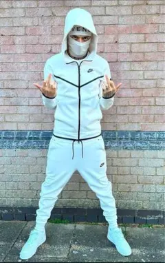 ★確実正規品★ Nike ナイキ テックフリース　白　セットアップ