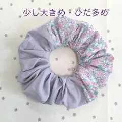 No.575リバティ♡アシュテッド♡少し大きめひだ多めシュシュ