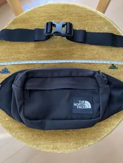 THE NORTH FACE ボディバッグ ブラック
