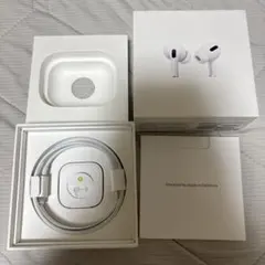 Apple AirPods Pro 空箱、付属品の充電ケーブル付き