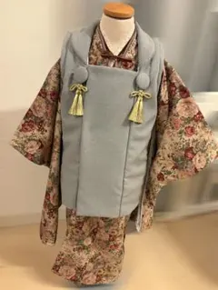 【限定SALE】3歳七五三ハンドメイド被布ライトグレーのサムネイル