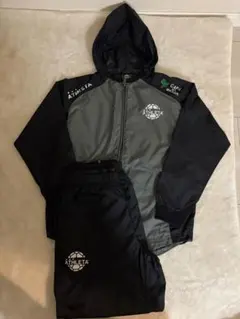 上下　150cm ATHLETA ピステウィンドブレーカー フード付き