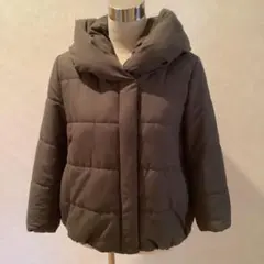 ダークグレー ダウンジャケット