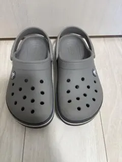 クロックス　こどものサムネイル