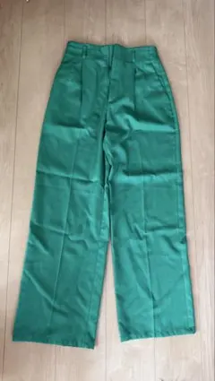 GU スラックス カラーパンツ