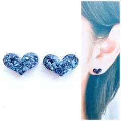 ブラック10mmハートピアス/イヤリング　人気　再販