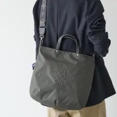 ラシット スリム 2way コーデュラナイロン トートバッグ ライトグレー ロゴ