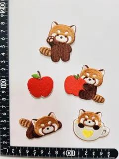 レッサーパンダ刺繍ワッペン5個セット