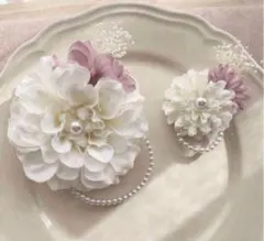 再販！大人気！　親子セットコサージュ　ホワイトフラワー×パープル